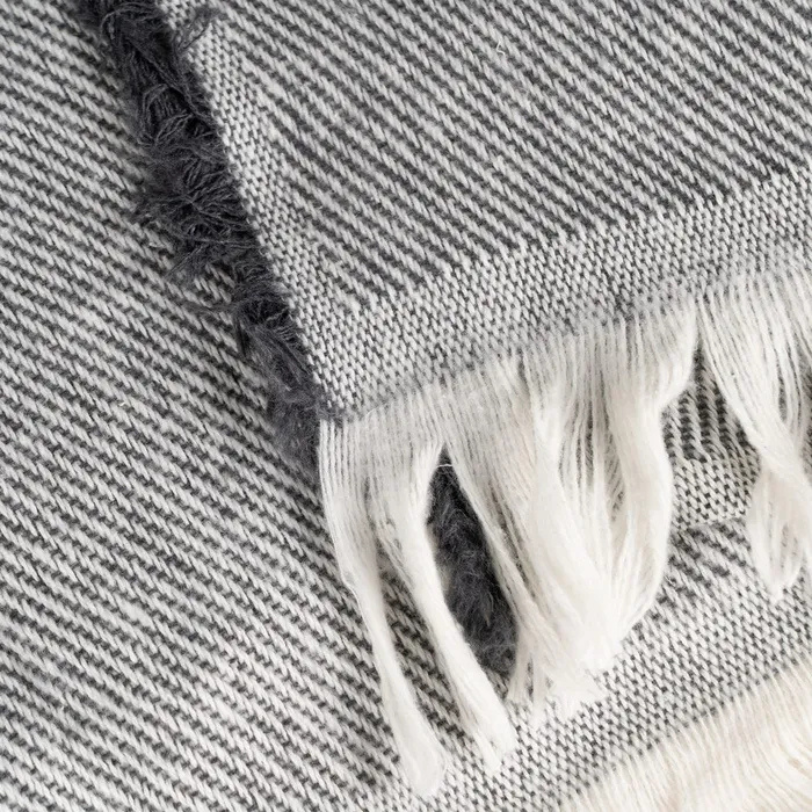 Manta Algodão Cinza Escuro